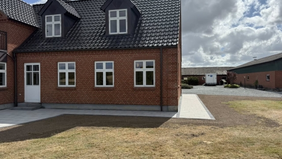 Flisebelægning i Spøttrup